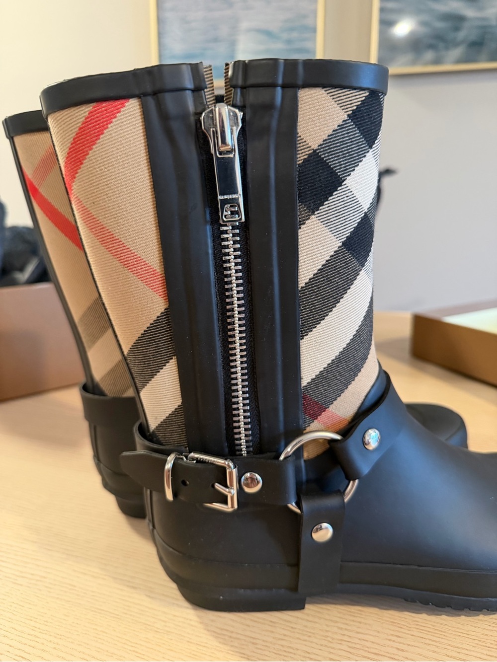 Burberry Black Rubber & Beige Check Zip-Back Rain Boots - Picture 3 of 7
